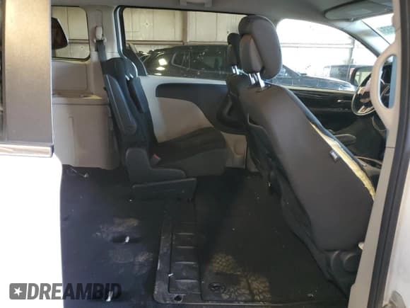 ✅ 2019 Dodge Grand Caravan Crew • VIN: 2C4RDGDG4KR713455 • Lot: 85710585. Wystawiony na Copart z przebiegiem 160 669 mil. Bezpłatny archiwum sprzedaży aukcyjnych z USA i szczegółowy raport historii pojazdu na DreamBid. Zdjęcie 11.