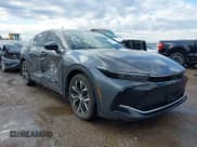 ✅ 2023 Toyota Crown Limited • VIN: JTDAAAAF2P3004036 • Lot: 43544438. Listed on IAAI with 16,937 mi. Free auction sales archive from the USA and detailed vehicle history report at DreamBid. Image 1.