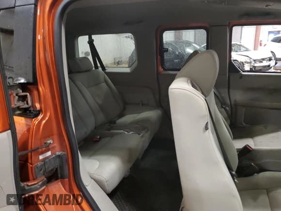 ✅ 2010 Honda Element EX • VIN: 5J6YH2H78AL006860 • Лот: 91800715. Опубликован ранее на Copart с пробегом 245 030 миль. Бесплатный доступ к архиву аукционных продаж из США и подробный отчёт об истории автомобиля на DreamBid. Изображение 11.
