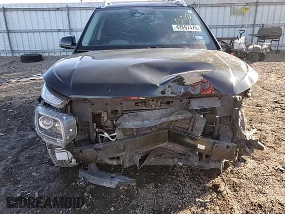 ✅ 2020 Hyundai Venue SEL • VIN: KMHRC8A36LU014600 • Lot: 42697475. Listed on Copart with 77,237 mi. Free auction sales archive from the USA and detailed vehicle history report at DreamBid. Image 10.