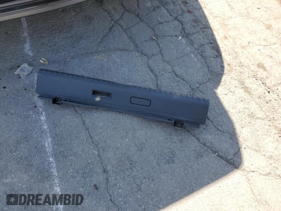 ✅ 2020 Audi A6 Premium Plus • VIN: WAUE8AF27LN084934 • Lot: 70564305. Wystawiony na Copart z przebiegiem 34 743 mil. Bezpłatny archiwum sprzedaży aukcyjnych z USA i szczegółowy raport historii pojazdu na DreamBid. Zdjęcie 12.