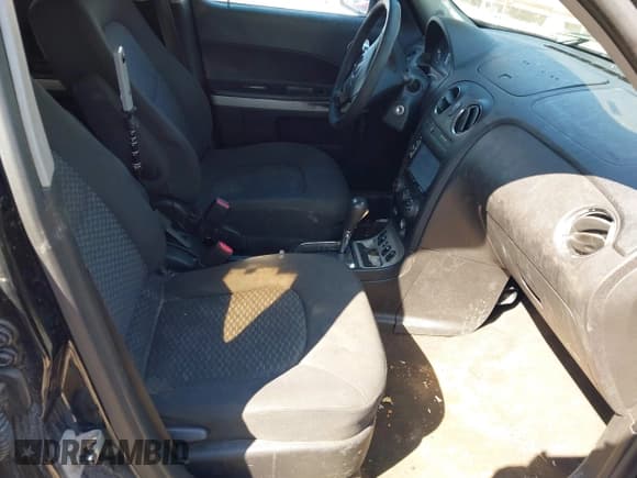 ✅ 2008 Chevrolet HHR LT • VIN: 3GNDA23D88S528650 • Lot: 41802880. Listed on IAAI with 264,863 mi. Free auction sales archive from the USA and detailed vehicle history report at DreamBid. Image 5.