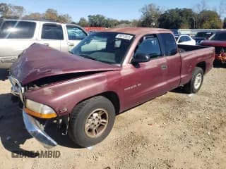 ✅ 2000 Dodge Dakota • VIN: 1B7GL22X6YS775995 • Lot: 89213825. Wystawiony na Copart z przebiegiem 225 325 mil. Bezpłatny archiwum sprzedaży aukcyjnych z USA i szczegółowy raport historii pojazdu na DreamBid. Zdjęcie 1.