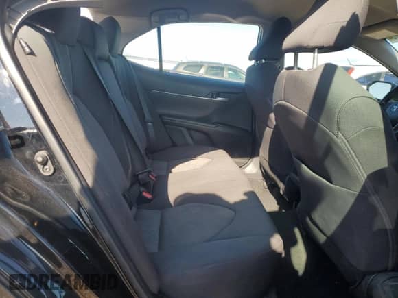 2023 Toyota Camry LE z VIN 4T1C11AK0PU725483, wystawiony jako Copart lot #71720255 z przebiegiem 76 231 mil mil oraz Szkoda całkowita • Salvage title. Historia ofert i sprzedaży dostępna na DreamBid. Obrazek 10.