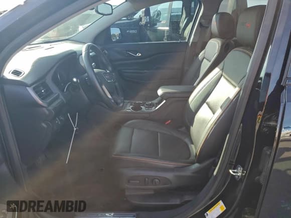 ✅ 2021 GMC Acadia AT4 • VIN: 1GKKNLLS7MZ112549 • Lot: 95575975. Wystawiony na Copart z przebiegiem 7 984 mil. Bezpłatny archiwum sprzedaży aukcyjnych z USA i szczegółowy raport historii pojazdu na DreamBid. Zdjęcie 7.