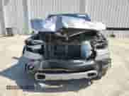 2020 Ram 1500 Rebel z VIN 1C6RRELT0LN303553, wystawiony jako Copart lot #53488355 z przebiegiem 110 673 mil mil oraz Szkoda całkowita • Salvage title. Historia ofert i sprzedaży dostępna na DreamBid. Obrazek 5.