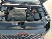 ✅ 2017 Lincoln Continental Select • VIN: 1LN6L9SK5H5606960 • Лот: 68629505. Опубликован ранее на Copart с пробегом 82 850 миль. Бесплатный доступ к архиву аукционных продаж из США и подробный отчёт об истории автомобиля на DreamBid. Изображение 13.