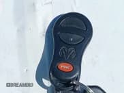 ✅ 2000 Dodge Dakota Sport • VIN: 1B7GG2AN9YS792231 • Lot: 42174764. Wystawiony na IAAI z przebiegiem 285 535 mil. Bezpłatny archiwum sprzedaży aukcyjnych z USA i szczegółowy raport historii pojazdu na DreamBid. Zdjęcie 11.