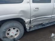 ✅ 2005 GMC Yukon XL SLT • VIN: 1GKFK16Z05J123867 • Lot: 41808022. Wystawiony na IAAI z przebiegiem 262 951 mil. Bezpłatny archiwum sprzedaży aukcyjnych z USA i szczegółowy raport historii pojazdu na DreamBid. Zdjęcie 6.