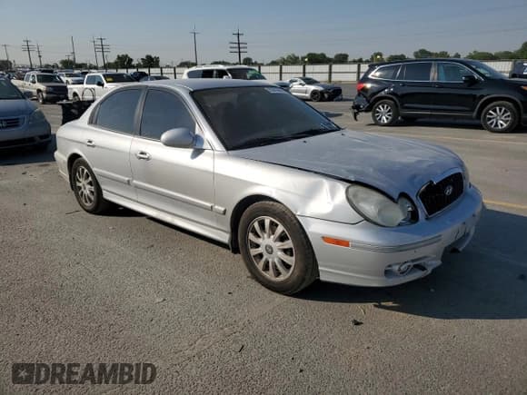 ✅ 2004 Hyundai Sonata GLS • VIN: KMHWF35H74A985594 • Lot: 65285645. Listed on Copart with 135,650 mi. Free auction sales archive from the USA and detailed vehicle history report at DreamBid. Image 4.