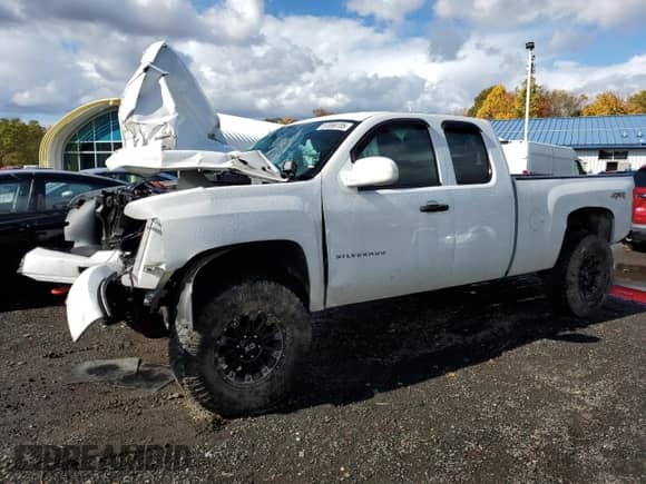 ✅ 2013 Chevrolet Silverado 1500 Work Truck • VIN: 1GCRKPEA7DZ332482 • Лот: 87098705. Опубликован ранее на Copart с пробегом 152 399 миль. Бесплатный доступ к архиву аукционных продаж из США и подробный отчёт об истории автомобиля на DreamBid. Изображение 1.