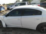 ✅ 2015 Dodge Charger SXT • VIN: 2C3CDXHG4FH801146 • Лот: 42502516. Опубликован ранее на IAAI с пробегом 234 168 миль. Бесплатный доступ к архиву аукционных продаж из США и подробный отчёт об истории автомобиля на DreamBid. Изображение 13.