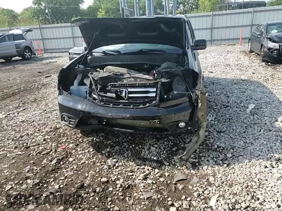 ✅ 2015 Honda Pilot EX-L • VIN: 5FNYF3H62FB031675 • Lot: 61585955. Listed on Copart with 117,589 mi. Free auction sales archive from the USA and detailed vehicle history report at DreamBid. Image 14.