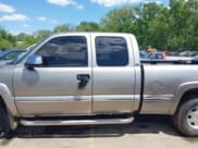✅ 2001 GMC Sierra 1500 SLE • VIN: 2GTEK19T611308931 • Лот: 42192722. Опубликован ранее на IAAI с пробегом 271 777 миль. Бесплатный доступ к архиву аукционных продаж из США и подробный отчёт об истории автомобиля на DreamBid. Изображение 6.