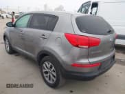 ✅ 2015 Kia Sportage LX • VIN: KNDPB3AC2F7787634 • Lot: 43594307. Wystawiony na IAAI z przebiegiem 131 008 mil. Bezpłatny archiwum sprzedaży aukcyjnych z USA i szczegółowy raport historii pojazdu na DreamBid. Zdjęcie 3.