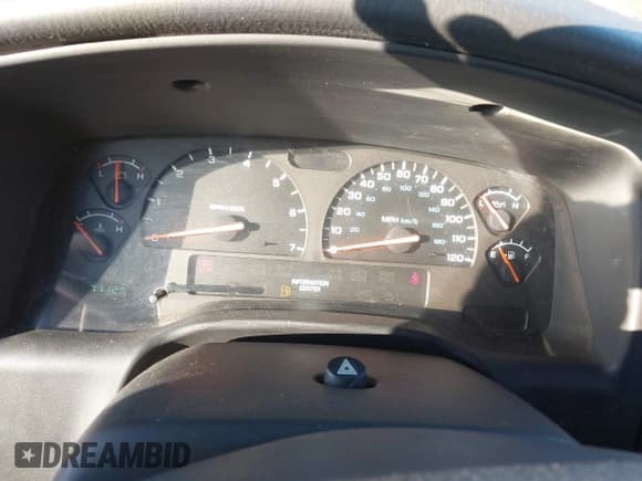 ✅ 2001 Dodge Dakota • VIN: 1B7FL26P91S173068 • Lot: 43473639. Wystawiony na IAAI z przebiegiem 71 129 mil. Bezpłatny archiwum sprzedaży aukcyjnych z USA i szczegółowy raport historii pojazdu na DreamBid. Zdjęcie 7.