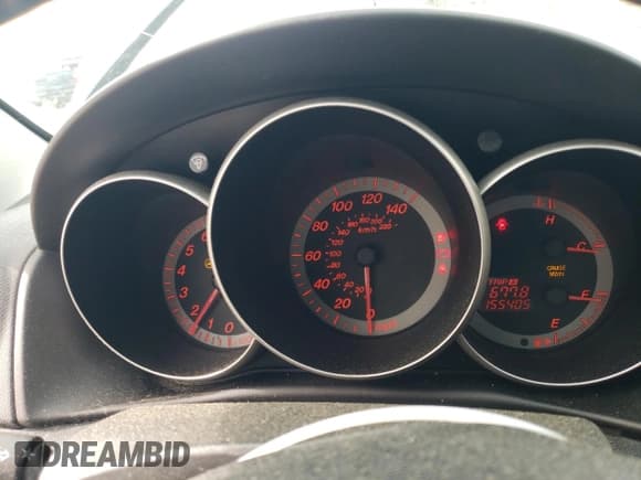 ✅ 2005 Mazda 3 s • VIN: JM1BK323051287045 • Лот: 50876495. Опубликован ранее на Copart с пробегом 155 405 миль. Бесплатный доступ к архиву аукционных продаж из США и подробный отчёт об истории автомобиля на DreamBid. Изображение 9.