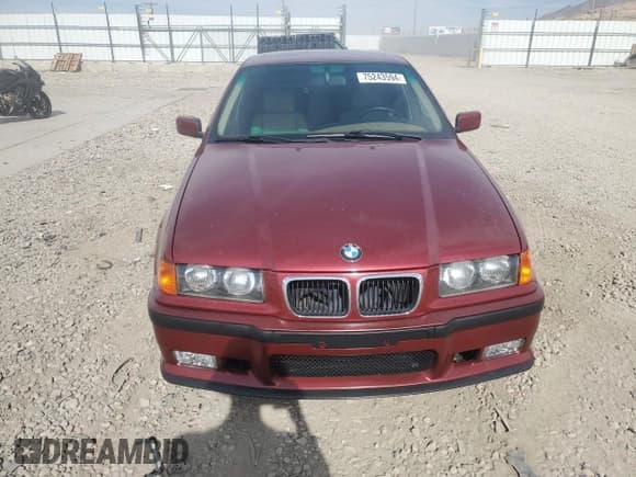 ✅ 1997 BMW 3 Series 328i • VIN: WBACD4320VAV51050 • Lot: 75243594. Listed on Copart with 197,817 mi. Free auction sales archive from the USA and detailed vehicle history report at DreamBid. Image 5.