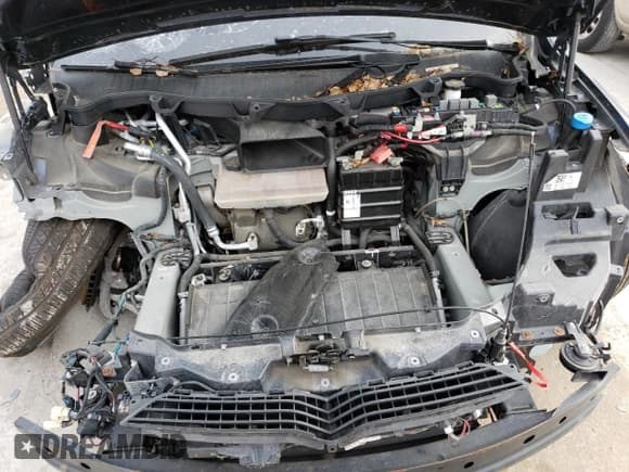 ✅ 2017 Tesla Model X 90D • VIN: 5YJXCAE20HF051985 • Lot: 47794673. Listed on Copart with 27,409 mi. Free auction sales archive from the USA and detailed vehicle history report at DreamBid. Image 12.