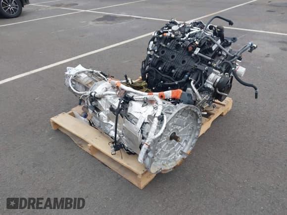 ✅ 2024 Ford F-150 XLT • VIN: 1FTFW3LD8RFA32679 • Lot: 43461360. Wystawiony na IAAI z przebiegiem Nie podano. Bezpłatny archiwum sprzedaży aukcyjnych z USA i szczegółowy raport historii pojazdu na DreamBid. Zdjęcie 4.