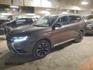 ✅ 2018 Mitsubishi Outlander SEL • VIN: JA4J24A5XJZ050542 • Lot: 96151255. Listed on Copart with 286,421 mi. Free auction sales archive from the USA and detailed vehicle history report at DreamBid. Image 1.