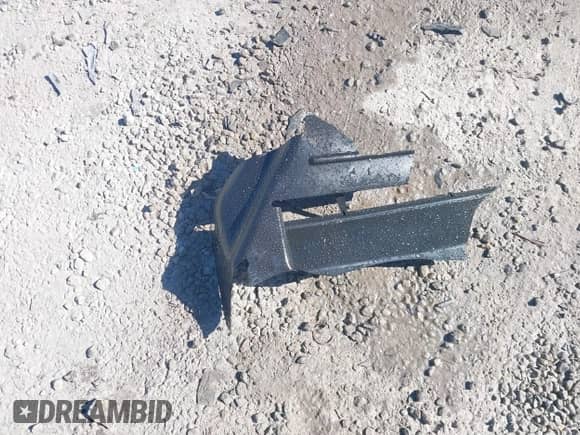 2018 Chevrolet Colorado 2WD Work Truck with VIN 1GCHSBEN6J1138361, listed as a IAAI auction lot 41588108 with 58,917 mi miles and . Bid and sale history available at DreamBid. Image 12.