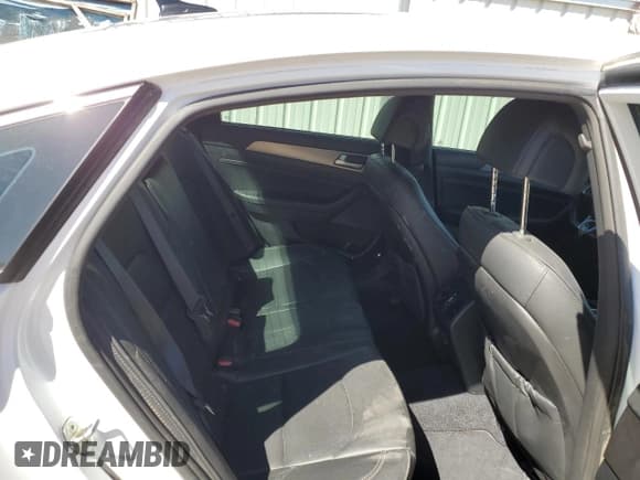 ✅ 2015 Hyundai Sonata Sport • VIN: 5NPE34AB4FH115457 • Lot: 47677383. Listed on Copart with 141,787 mi. Free auction sales archive from the USA and detailed vehicle history report at DreamBid. Image 10.