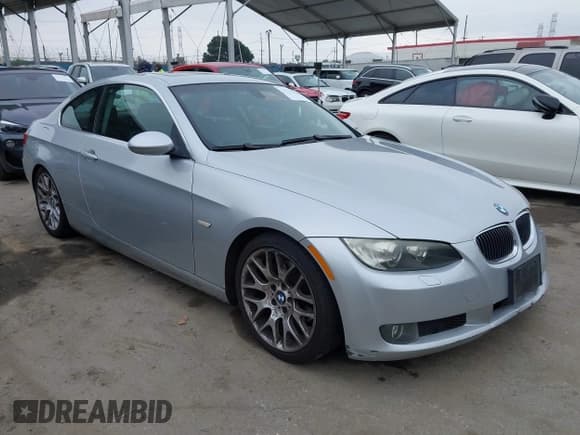 ✅ 2008 BMW 3 Series 328i • VIN: WBAWV13508P119840 • Lot: 42171550. Listed on IAAI with 123,886 mi. Free auction sales archive from the USA and detailed vehicle history report at DreamBid. Image 1.