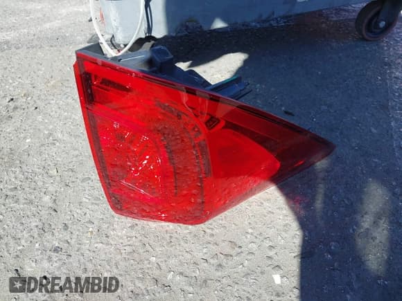 ✅ 2018 Honda Pilot EX-L • VIN: 5FNYF5H58JB019672 • Lot: 43551755. Listed on IAAI with 120,750 mi. Free auction sales archive from the USA and detailed vehicle history report at DreamBid. Image 22.