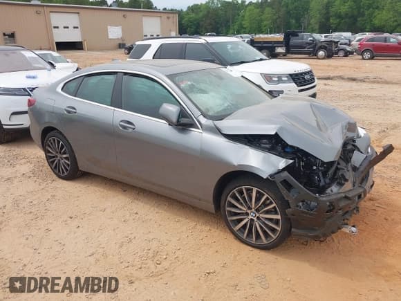 ✅ 2022 BMW 2 Series 228i • VIN: WBA53AK01N7K15253 • Lot: 42091484. Wystawiony na IAAI z przebiegiem 29 489 mil. Bezpłatny archiwum sprzedaży aukcyjnych z USA i szczegółowy raport historii pojazdu na DreamBid. Zdjęcie 1.