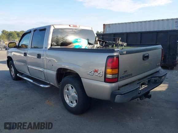 2006 GMC Sierra 1500 SLE1 с VIN 2GTEK13T761197810, выставлен на аукционе IAAI как лот 43025238 с пробегом 254 046 миль миль и . История ставок и продаж доступна на DreamBid. Изображение 3.