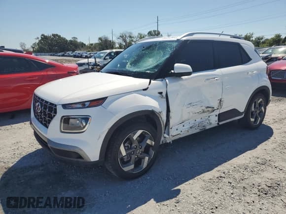 ✅ 2025 Hyundai Venue SEL • VIN: KMHRC8A39SU371638 • Лот: 81262885. Опубликован ранее на Copart с пробегом 12 557 миль. Бесплатный доступ к архиву аукционных продаж из США и подробный отчёт об истории автомобиля на DreamBid. Изображение 1.