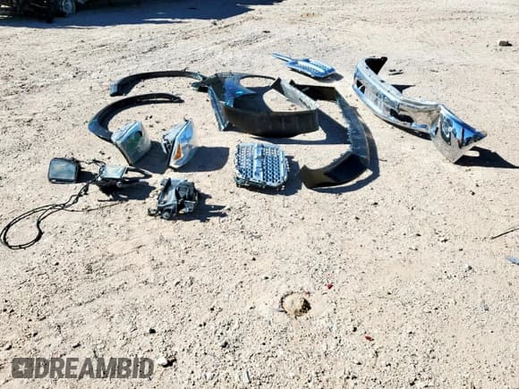 ✅ 2016 Ram 1500 Laramie • VIN: 1C6RR6NM2GS107522 • Лот: 90805325. Опубликован ранее на Copart с пробегом 146 206 миль. Бесплатный доступ к архиву аукционных продаж из США и подробный отчёт об истории автомобиля на DreamBid. Изображение 12.