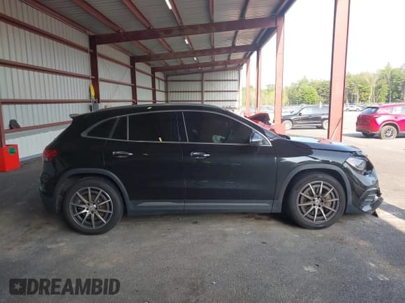 ✅ 2022 Mercedes-Benz GLA 35 AMG • VIN: W1N4N5BB3NJ409473 • Lot: 42405132. Wystawiony na IAAI z przebiegiem 43 006 mil. Bezpłatny archiwum sprzedaży aukcyjnych z USA i szczegółowy raport historii pojazdu na DreamBid. Zdjęcie 14.