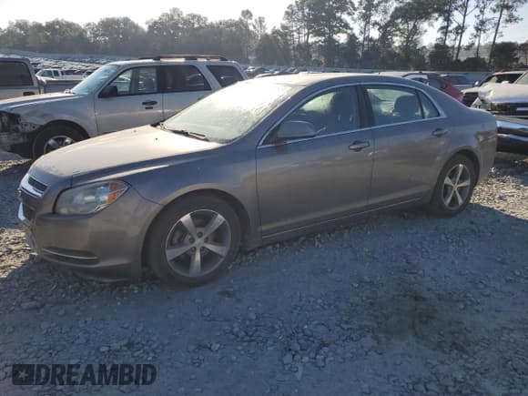 ✅ 2011 Chevrolet Malibu 1LT • VIN: 1G1ZC5E11BF218020 • Lot: 76880924. Listed on Copart with 215,802 mi. Free auction sales archive from the USA and detailed vehicle history report at DreamBid. Image 1.