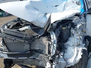 ✅ 2019 Chevrolet Equinox LT • VIN: 2GNAXUEV0K6304717 • Lot: 42782438. Wystawiony na IAAI z przebiegiem 26 796 mil. Bezpłatny archiwum sprzedaży aukcyjnych z USA i szczegółowy raport historii pojazdu na DreamBid. Zdjęcie 6.