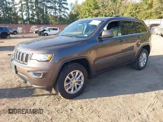 ✅ 2021 Jeep Grand Cherokee Laredo E • VIN: 1C4RJEAG5MC797847 • Лот: 43426430. Опубликован ранее на IAAI с пробегом 72 242 миль. Бесплатный доступ к архиву аукционных продаж из США и подробный отчёт об истории автомобиля на DreamBid. Изображение 2.