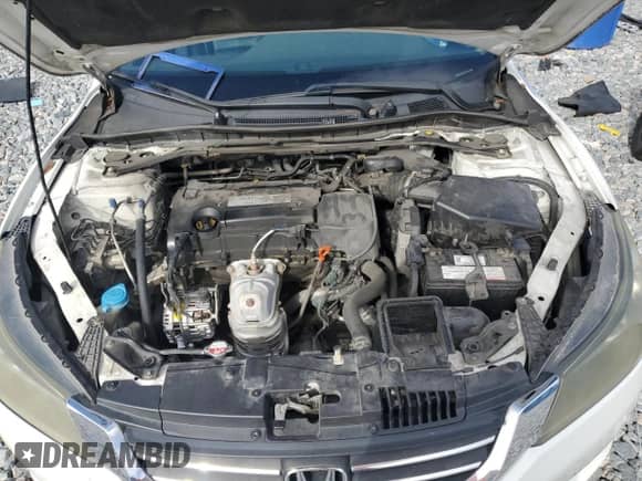 2014 Honda Accord Sport z VIN 1HGCR2F50EA207105, wystawiony jako Copart lot #84563375 z przebiegiem 211 814 mil mil oraz Szkoda całkowita • Salvage title. Historia ofert i sprzedaży dostępna na DreamBid. Obrazek 11.