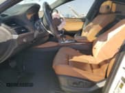 ✅ 2011 BMW X6 35i • VIN: 5UXFG2C50BLX05860 • Lot: 59976545. Wystawiony na Copart z przebiegiem Nie podano. Bezpłatny archiwum sprzedaży aukcyjnych z USA i szczegółowy raport historii pojazdu na DreamBid. Zdjęcie 7.