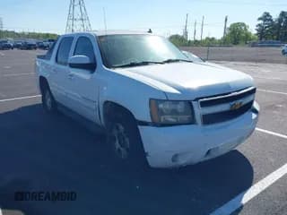 ✅ 2007 Chevrolet Avalanche LTZ • VIN: 3GNEC12J47G173400 • Lot: 42027376. Listed on IAAI with Not provided. Free auction sales archive from the USA and detailed vehicle history report at DreamBid. Image 1.
