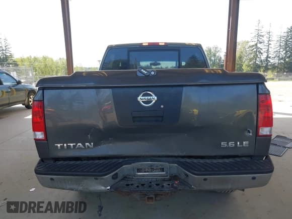 ✅ 2005 Nissan Titan LE • VIN: 1N6AA07B75N553857 • Lot: 42110183. Listed on IAAI with 166,064 mi. Free auction sales archive from the USA and detailed vehicle history report at DreamBid. Image 16.