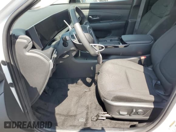 ✅ 2025 Hyundai Tucson Blue • VIN: KM8JBDD15SU306949 • Lot: 71890135. Wystawiony na Copart z przebiegiem 15 338 mil. Bezpłatny archiwum sprzedaży aukcyjnych z USA i szczegółowy raport historii pojazdu na DreamBid. Zdjęcie 7.