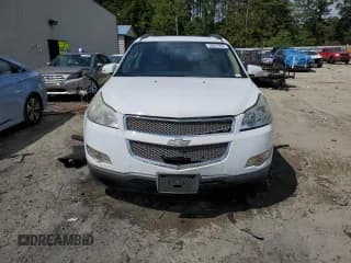 ✅ 2010 Chevrolet Traverse LTZ • VIN: 1GNLRHED7AS132800 • Lot: 70007394. Wystawiony na Copart z przebiegiem 148 197 mil. Bezpłatny archiwum sprzedaży aukcyjnych z USA i szczegółowy raport historii pojazdu na DreamBid. Zdjęcie 5.
