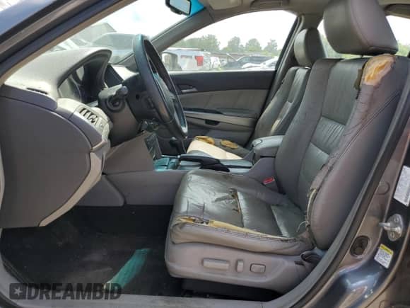 2009 Honda Accord EX-L z VIN 1HGCP36849A005007, wystawiony jako Copart lot #59710165 z przebiegiem 267 830 mil mil oraz Szkoda całkowita • Salvage title. Historia ofert i sprzedaży dostępna na DreamBid. Obrazek 7.