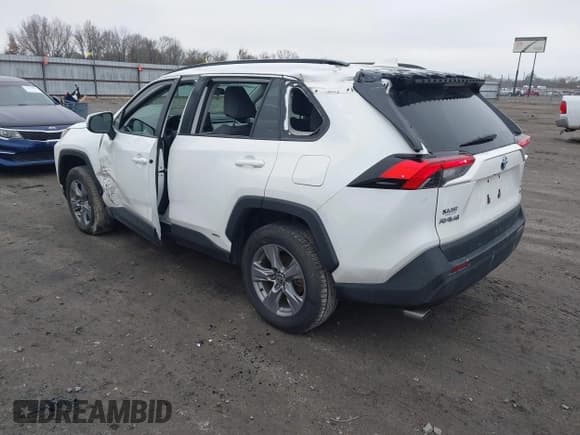 ✅ 2022 Toyota RAV4 Hybrid XLE • VIN: 4T3RWRFV1NU078223 • Lot: 43815667. Wystawiony na IAAI z przebiegiem 75 648 mil. Bezpłatny archiwum sprzedaży aukcyjnych z USA i szczegółowy raport historii pojazdu na DreamBid. Zdjęcie 3.
