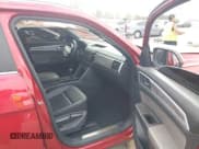 ✅ 2022 Volkswagen Atlas SE • VIN: 1V2KE2CA0NC212184 • Lot: 43432721. Wystawiony na IAAI z przebiegiem 77 297 mil. Bezpłatny archiwum sprzedaży aukcyjnych z USA i szczegółowy raport historii pojazdu na DreamBid. Zdjęcie 5.