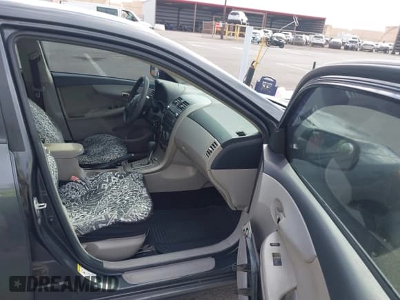 ✅ 2011 Toyota Corolla LE • VIN: 2T1BU4EE0BC625502 • Лот: 43563145. Опубликован ранее на IAAI с пробегом 170 353 миль. Бесплатный доступ к архиву аукционных продаж из США и подробный отчёт об истории автомобиля на DreamBid. Изображение 5.