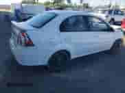 2009 Chevrolet Aveo 1LT with VIN KL1TD56E49B608565, listed as a Copart auction lot 90662455 with 48,984 mi miles and Salvage title. Bid and sale history available at DreamBid. Image 3.
