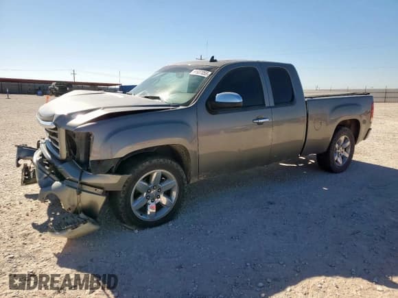 ✅ 2013 GMC Sierra 1500 SLE • VIN: 1GTR1VE05DZ352678 • Лот: 91937055. Опубликован ранее на Copart с пробегом 138 338 миль. Бесплатный доступ к архиву аукционных продаж из США и подробный отчёт об истории автомобиля на DreamBid. Изображение 1.