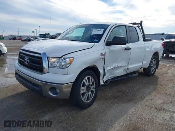 ✅ 2011 Toyota Tundra • VIN: 5TFRY5F10BX114555 • Lot: 41418089. Listed on IAAI with 259,869 mi. Free auction sales archive from the USA and detailed vehicle history report at DreamBid. Image 2.